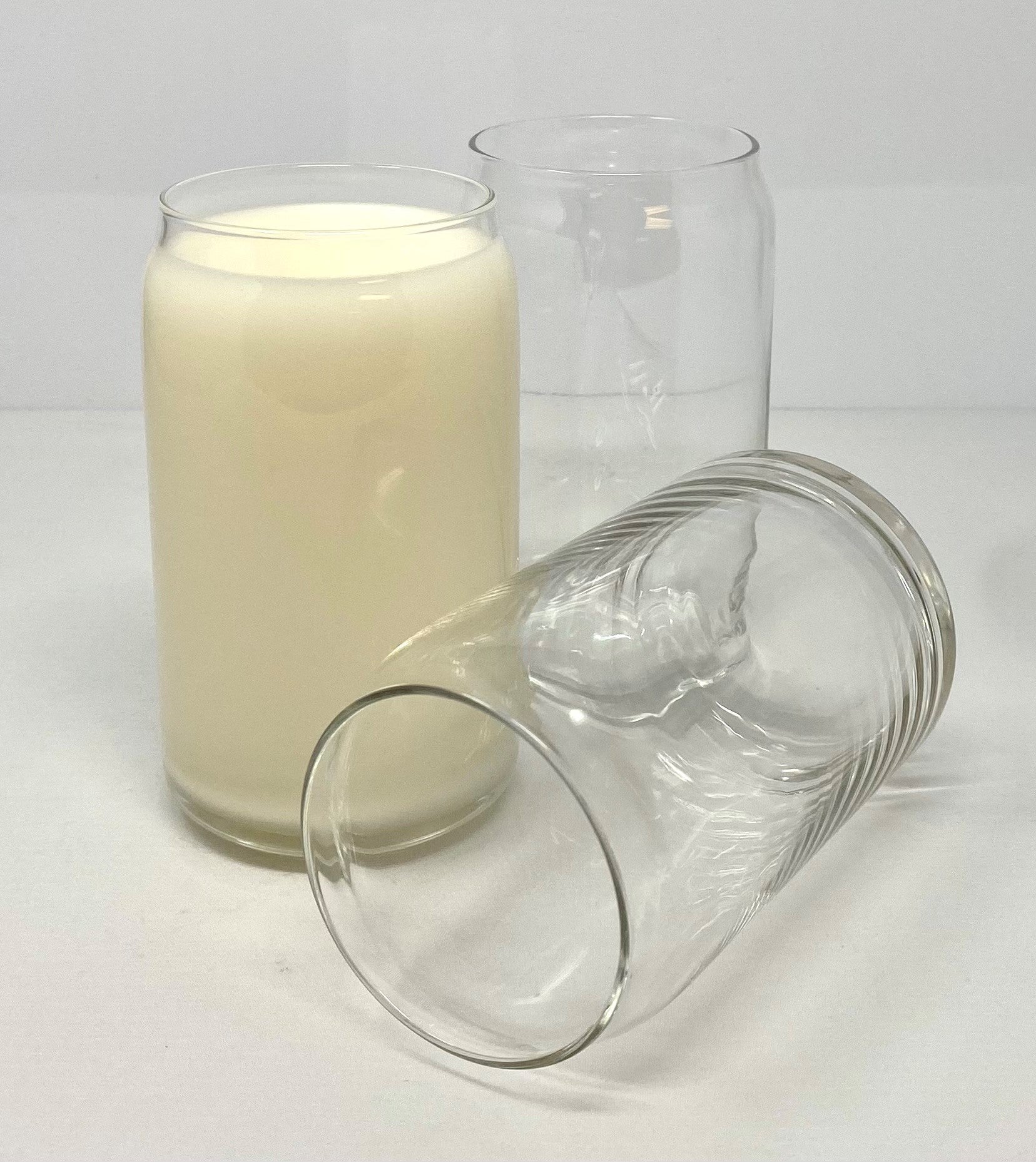 Can-shaped Glass